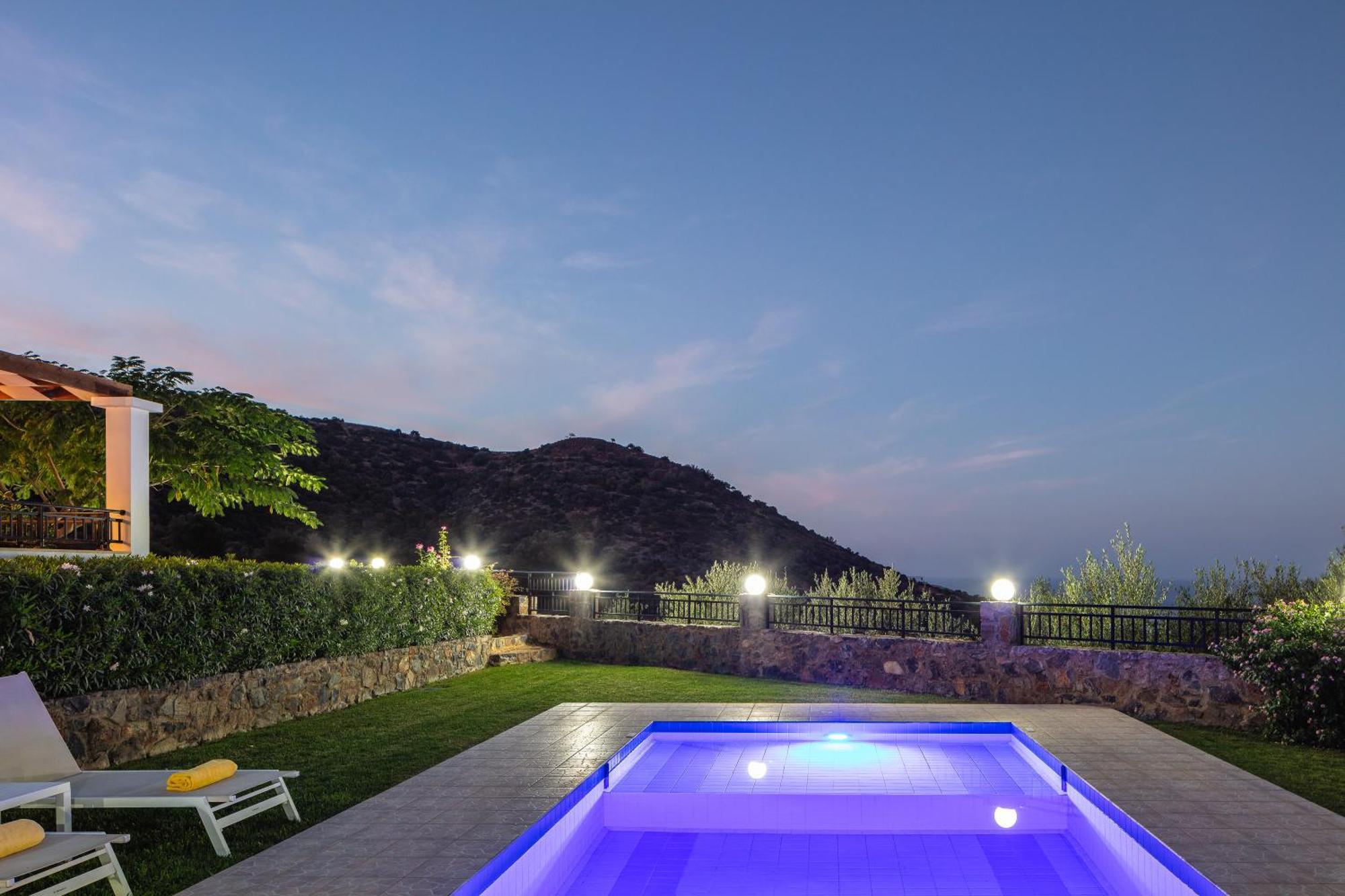 Real Dream Villas, Cretan Gems With Seaviews, By Thinkvilla Bali  Buitenkant foto